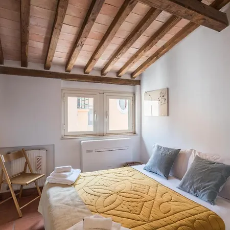 Colosseo Stylish Penthouse *