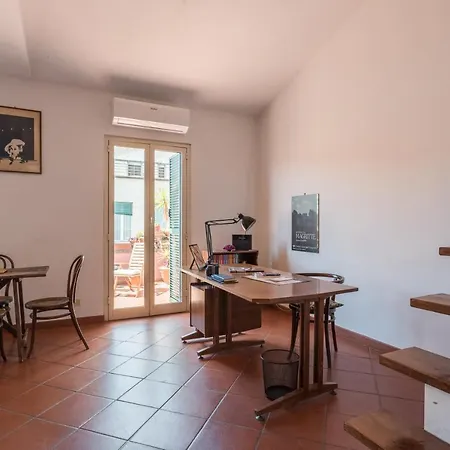 Colosseo Stylish Penthouse *