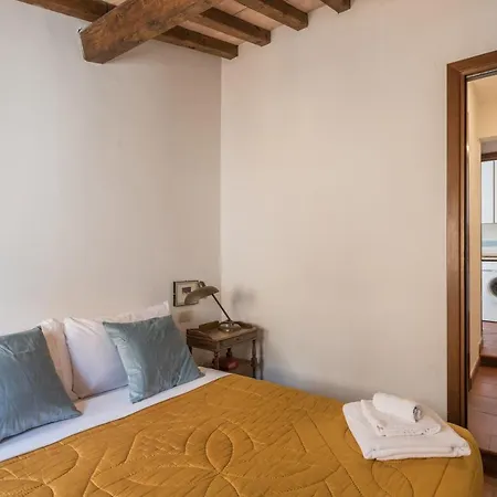 Colosseo Stylish Penthouse Roma